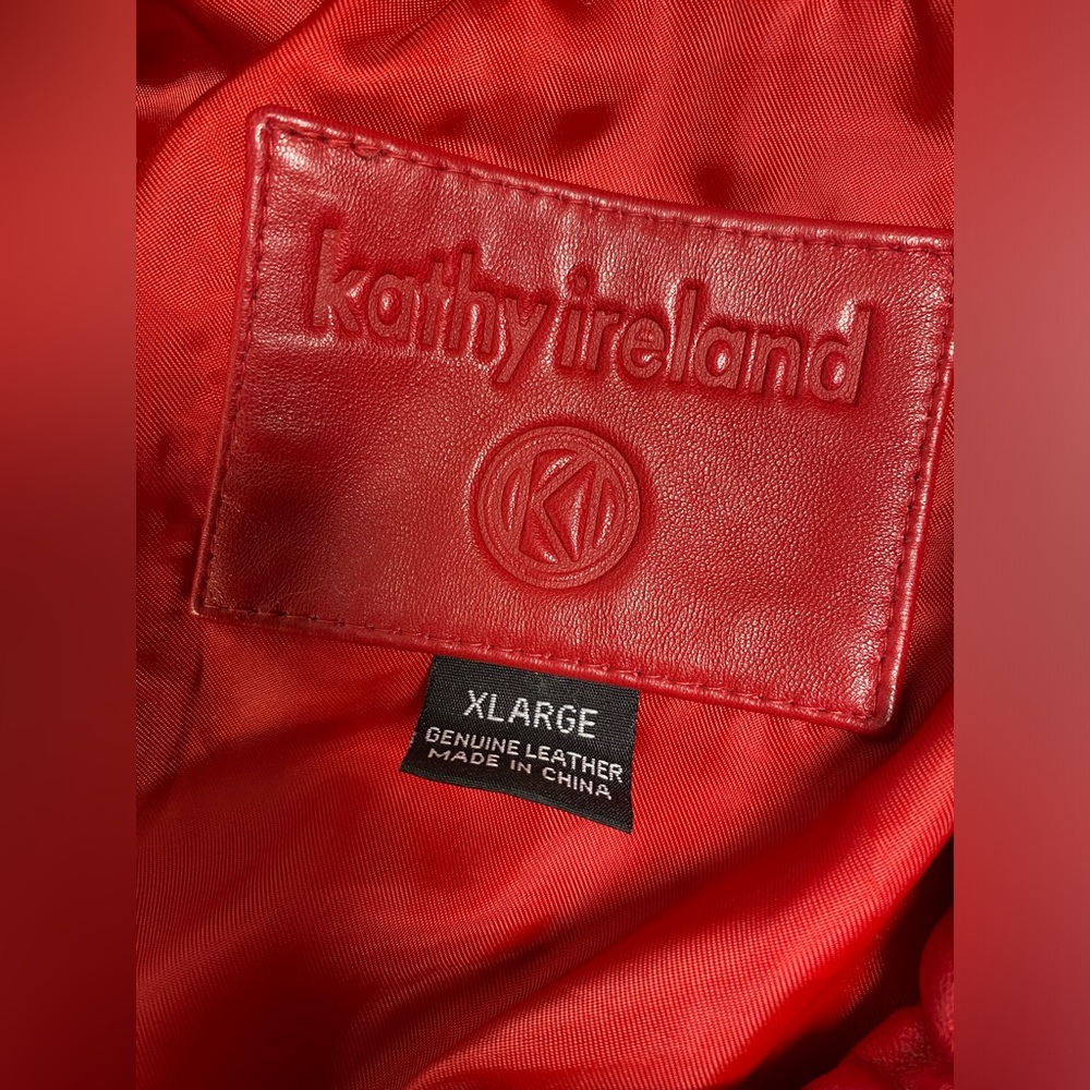 Women's Kathy Ireland Extra Large Genuine Leather Red Leather Jacket - Picture 2 of 16